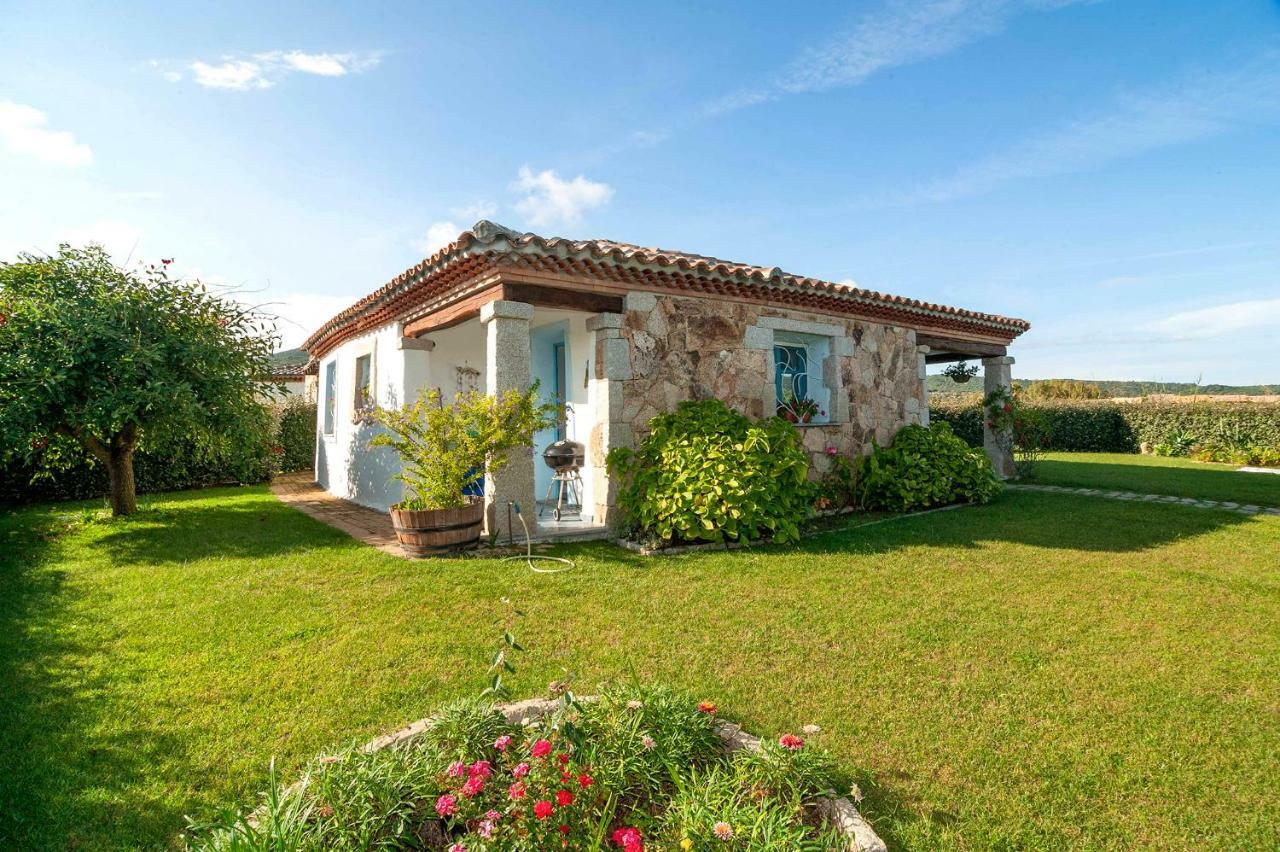 Casa Vacanze Diaz Budoni Buitenkant foto